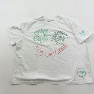 Nike Women’s The Daydreamer Tee Size Medium